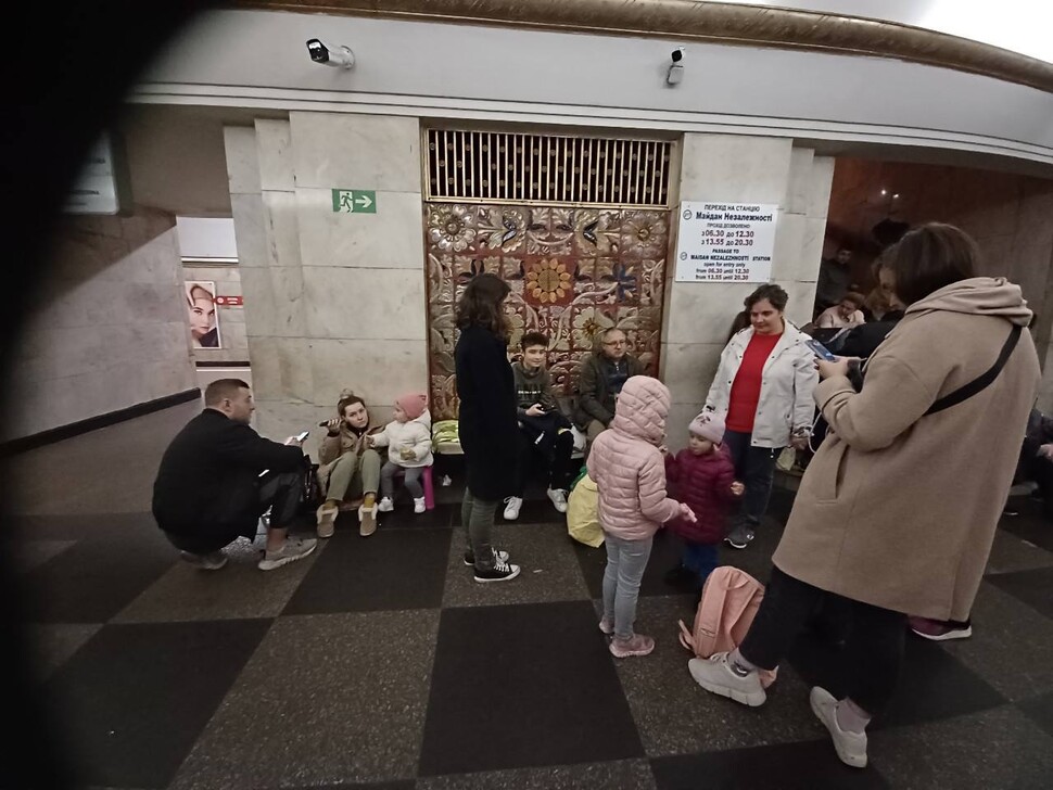 키이우에 울려퍼진 서늘한 휘파람…30초 뒤 공포가 됐다 [현장]