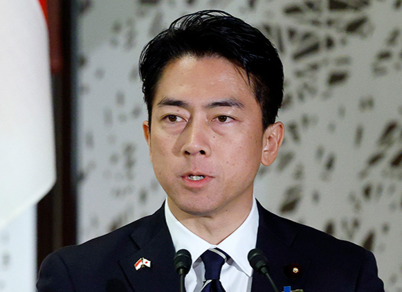 日방위상 “대만 코앞 섬에 미사일 배치할 것…2031년까지” | 문화일보