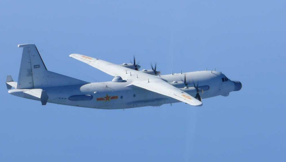 中군용기, KADIZ서 77분간 비행···진입 전 이례적 사전 통보 | 중앙일보