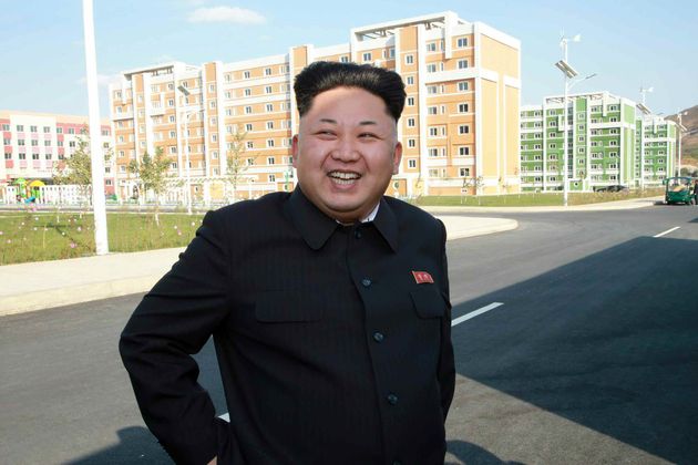 김정은이 '남측 예술단 평양 공연'을 깜짝 관람했다