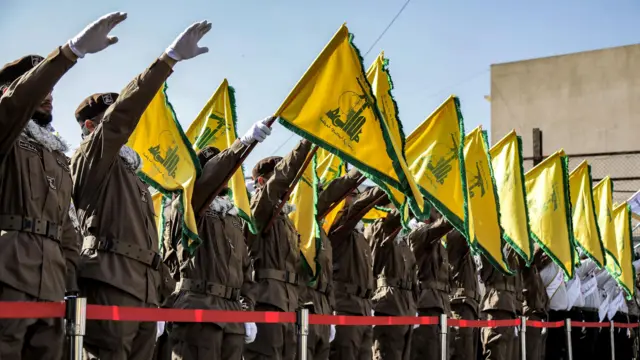 레바논은 누가 통치하며, 헤즈볼라의 권력과 군사력 규모는? - BBC News 코리아