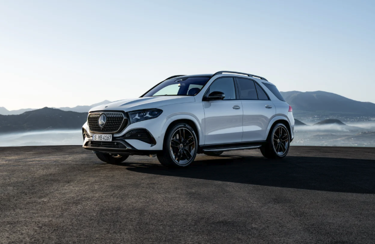 벤츠 플래그십 SUV 라인업 페이스리프트 모델 공개