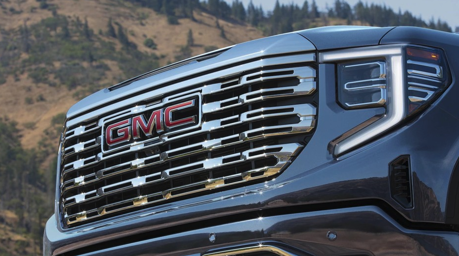 GMC 시에라 드날리 스칼렛 나이트에디션 어떤게 다른가?