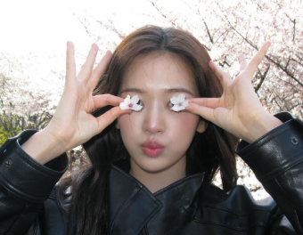 An Yu-jin SNS