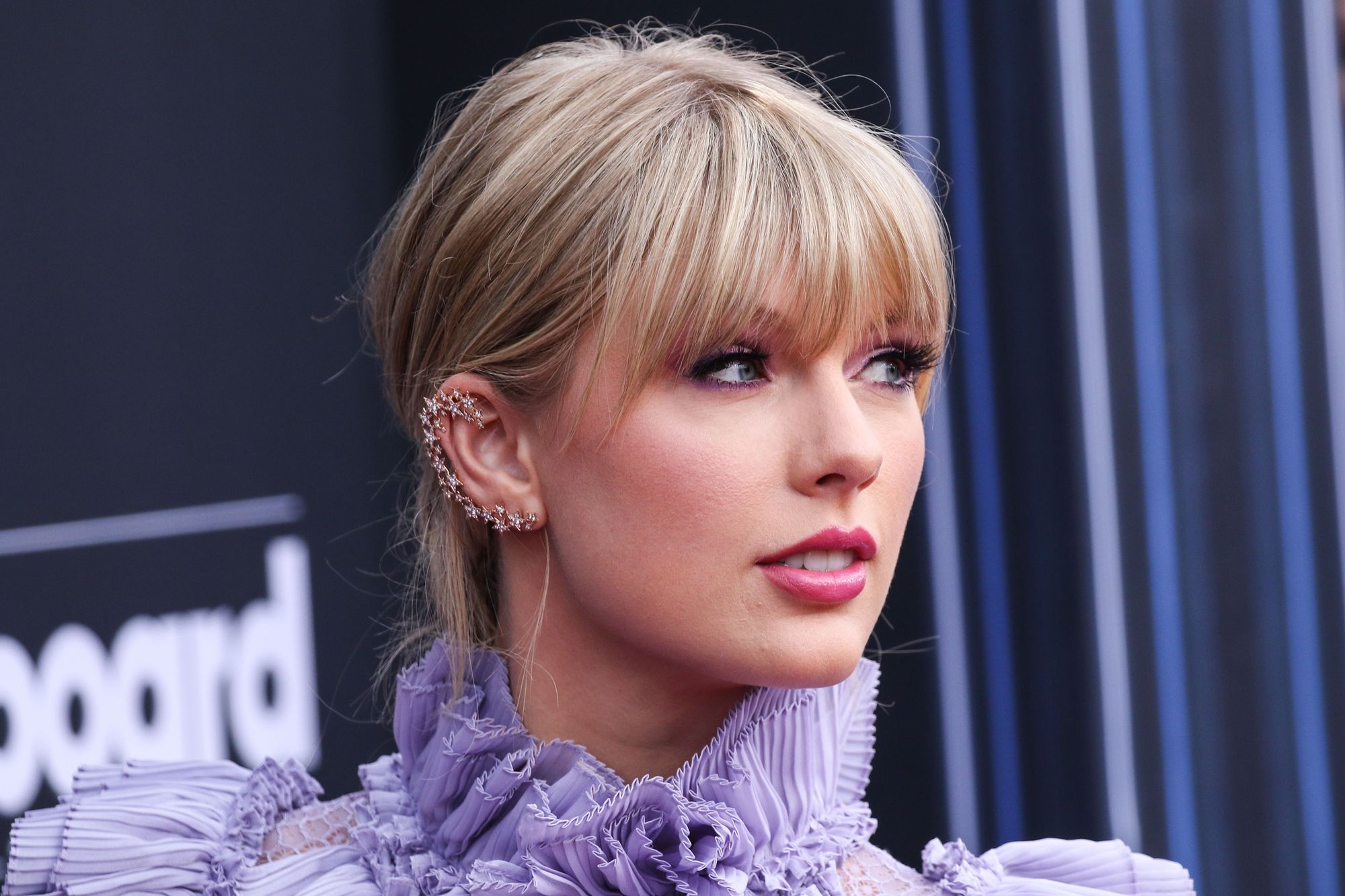 Taylor Swift / Credit: DepositPhotos