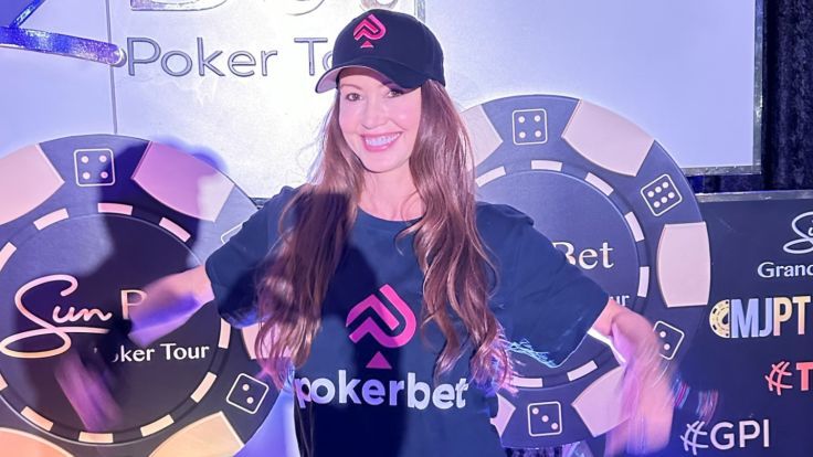 Shannon Elizabeth / Credit: Instagram