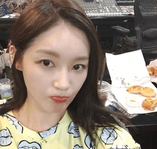 강민경 SNS