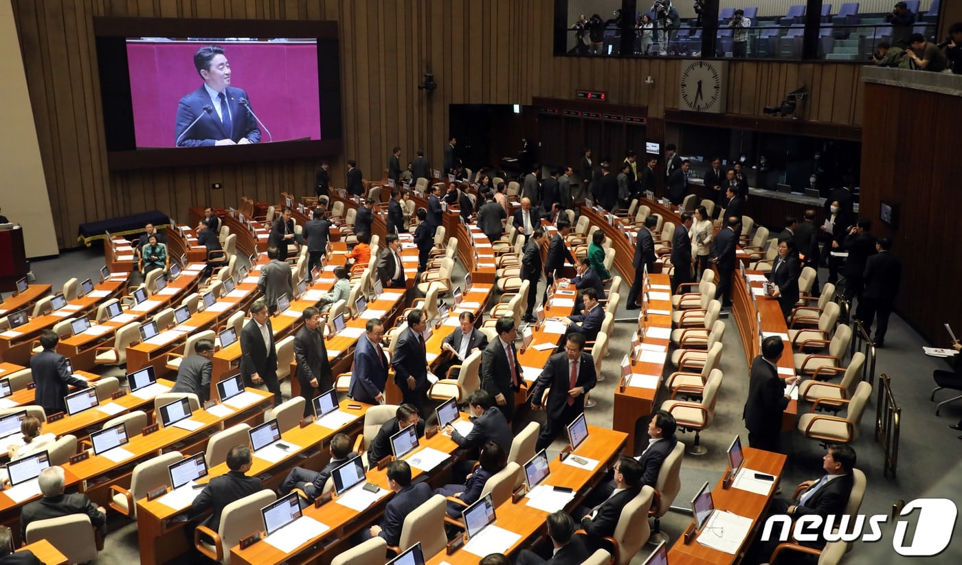 전세사기 피해자 '3만7천명' 넘었다…LH, 3월 단월 최다 995가구 매입 3 국회 오늘 본회의…전세사기특별법·김남국 방지법 처리 - 뉴스1