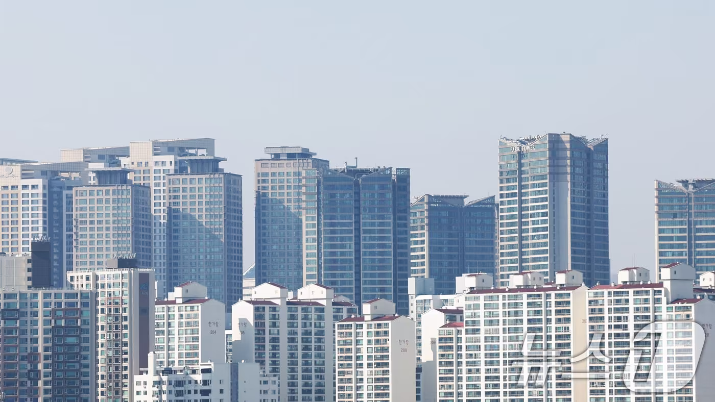 농협·새마을 가계대출 2.5조 폭증…