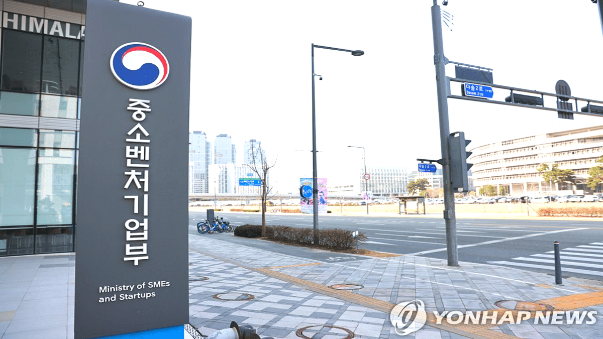 '더 높은 소득' 위해 창업 나선 대한민국 '나 홀로 사장님' 116만 시대, 가장 많은 업종은? 2 1인 창조기업 수 116만개