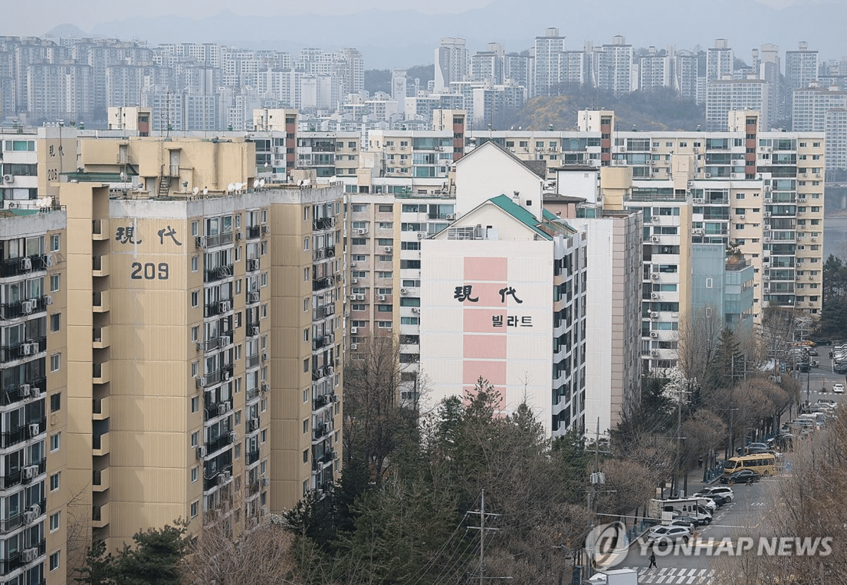 서울 주담대 상환 부담, 2년6개월 만에 최고…'금리 인상'이 뇌관 3 주담대
