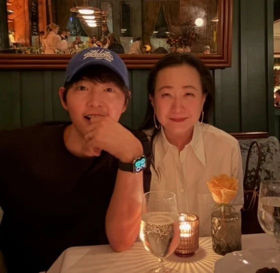 송중기 SNS