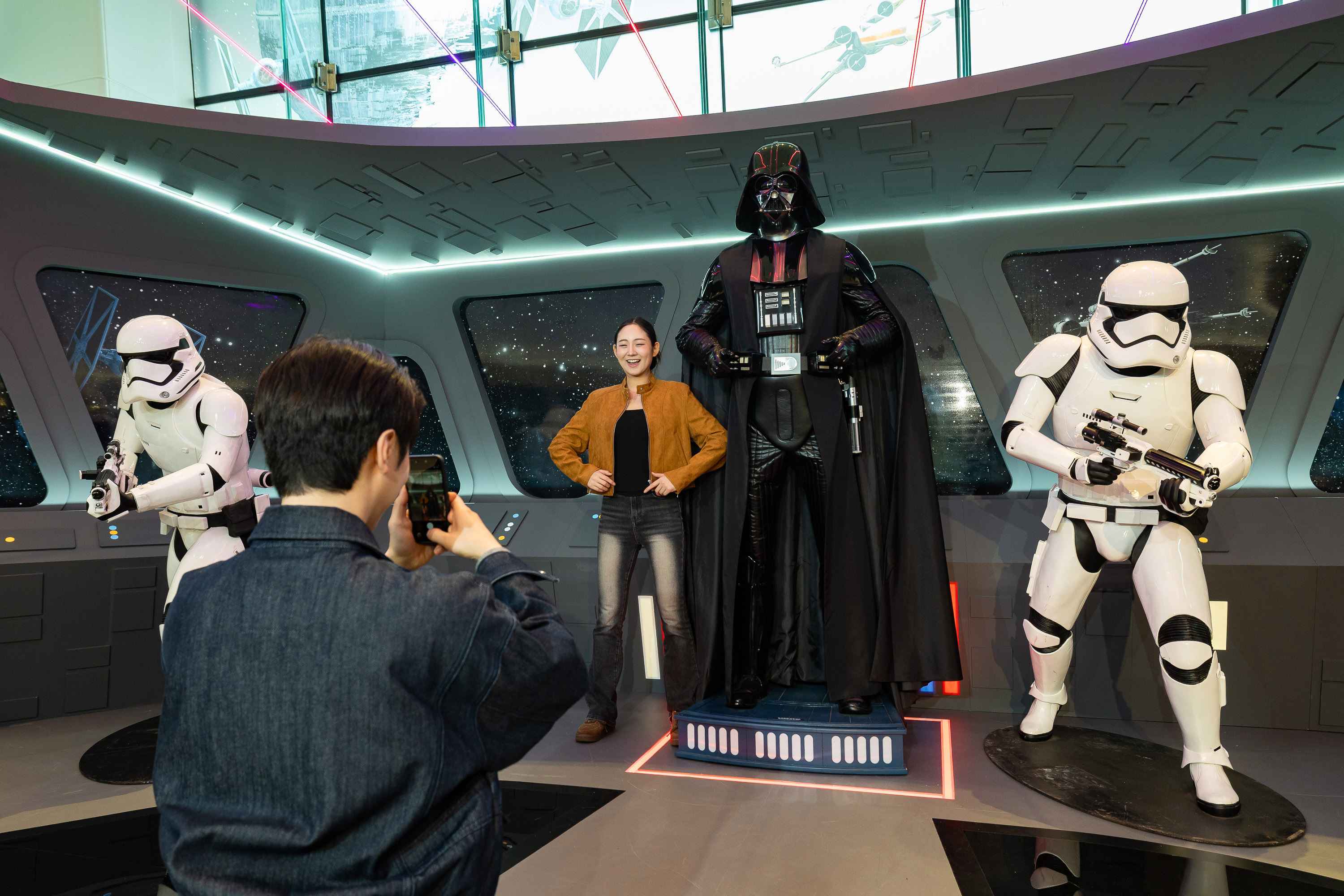 스타워즈 테마의 체험형 공간 'STAR WARS : ABOVE THE GALAXY' [롯데월드 제공. 재판매 및 DB 금지]