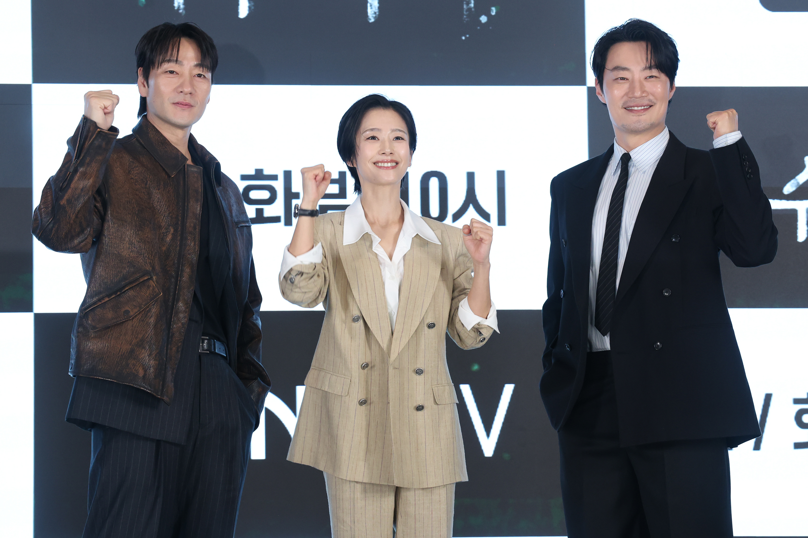 13일 서울 구로구 더세인트에서 열린 ENA 드라마 '허수아비' 제작발표회에서 배우들