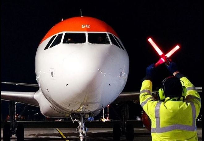 引用：Facebook@easyJet