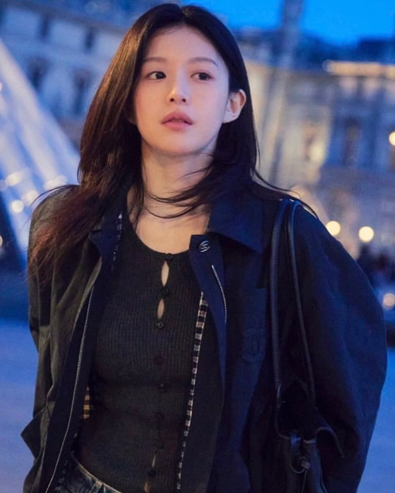 引用:Instagram@goyounjung
