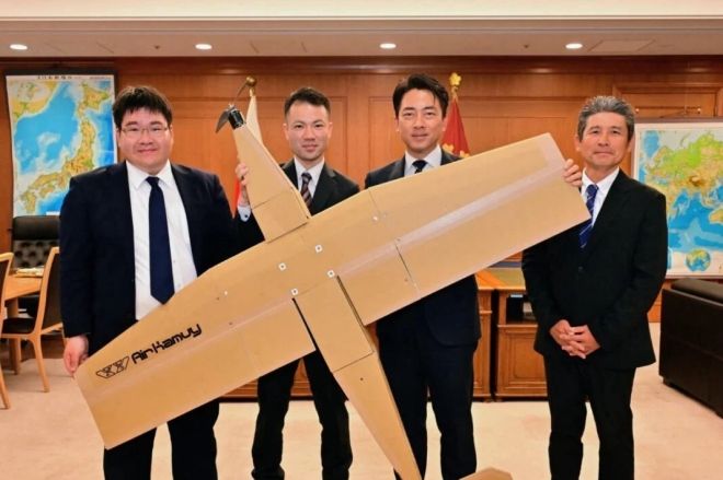 引用:小泉進次郎防衛相のSNSアカウント