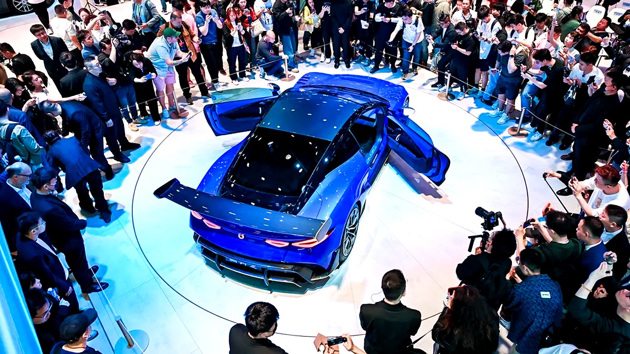 BYD 덴자 Z 행사장 / 사진=덴자