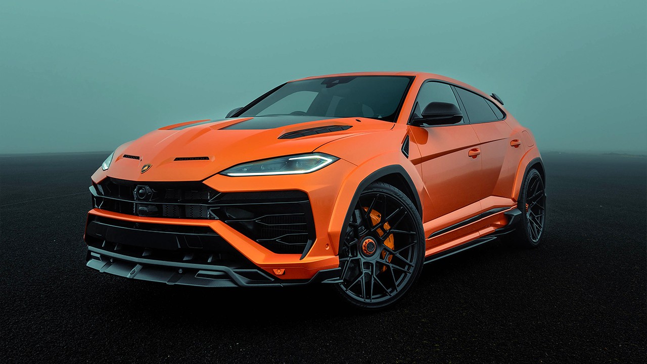 2026 어반 오토모티브 우루스 SE 와이드트랙 전측면 쿼터 뷰 / 사진=어반 오토모티브