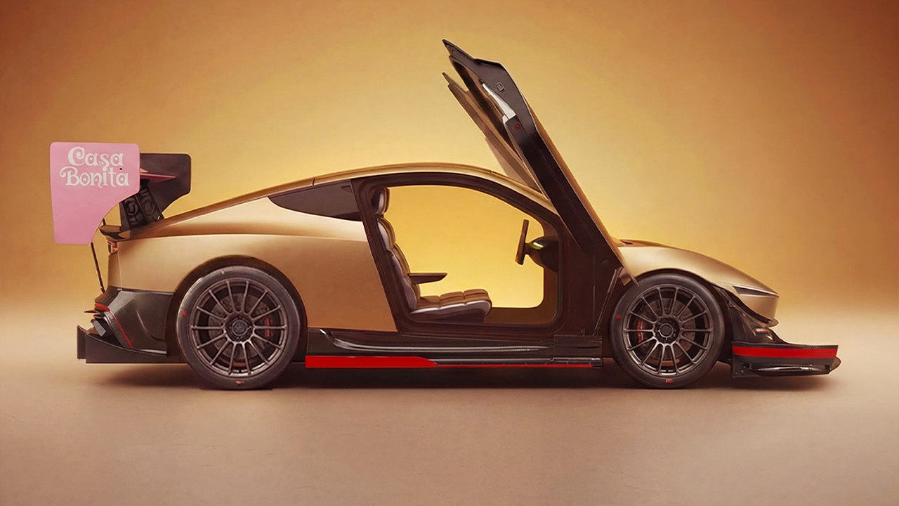 언플러그드 퍼포먼스 골드멤버 정측면 뷰 / 사진=언플러그드 퍼포먼스