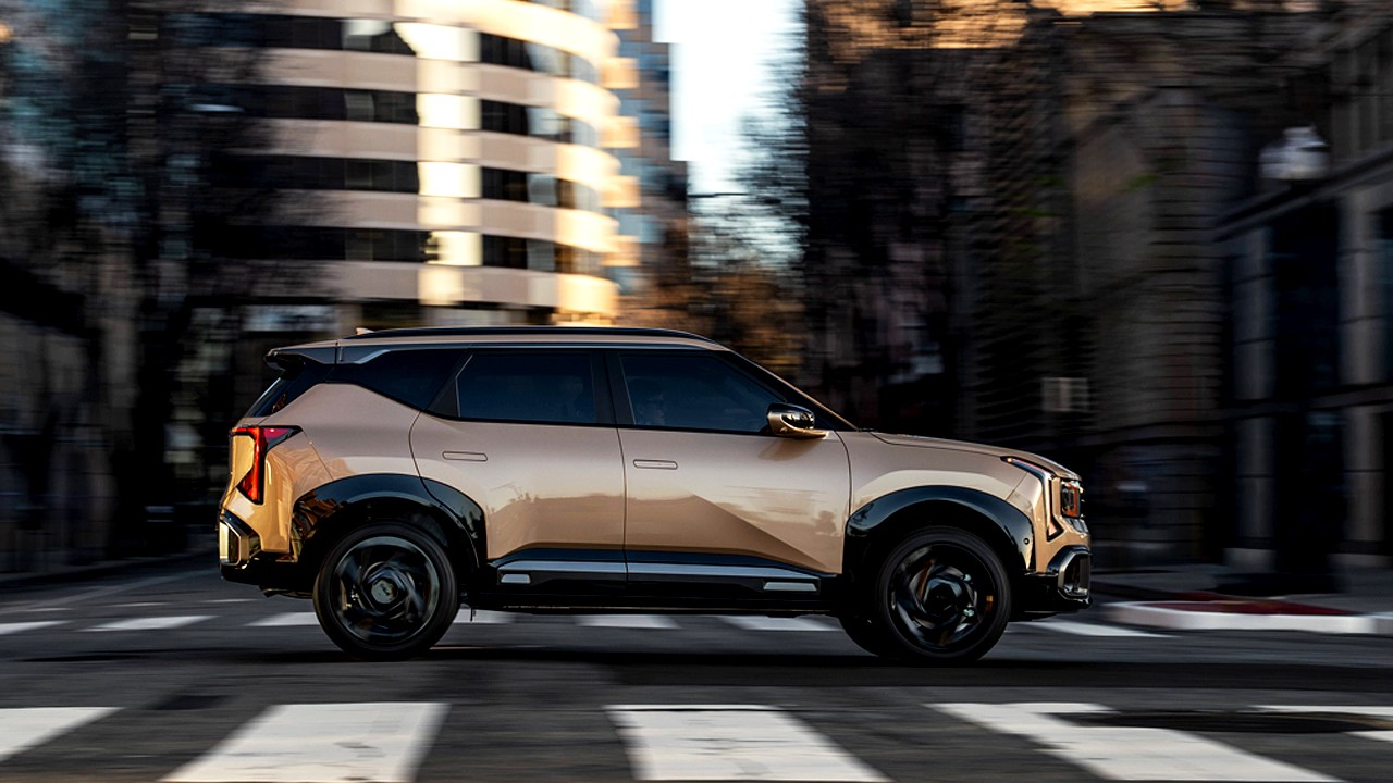 2026 기아 셀토스 북미사양 정측면 주행사진 / 사진=기아