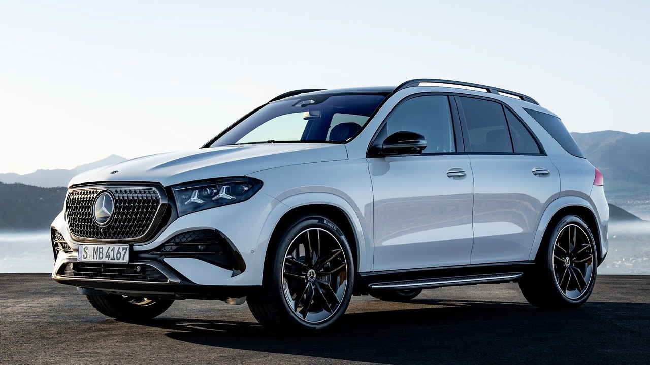 2027 메르세데스-벤츠 GLE 전측면 쿼터 뷰 / 사진=메르세데스-벤츠  