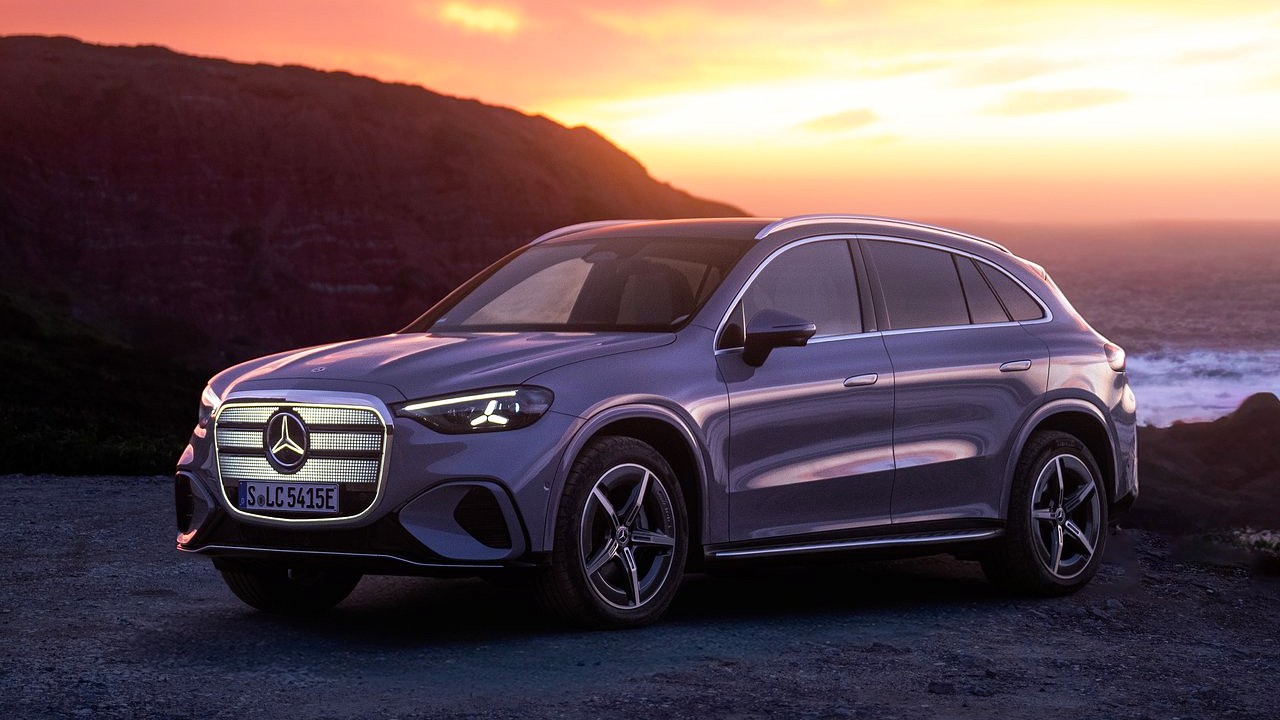2026 메르세데스-벤츠 GLC EV 전측면 쿼터 뷰 / 사진=메르세데스-벤츠