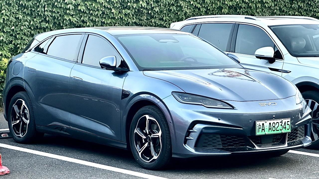 BYD 씰 06 GT 전측면 쿼터 뷰 / 사진=BYD