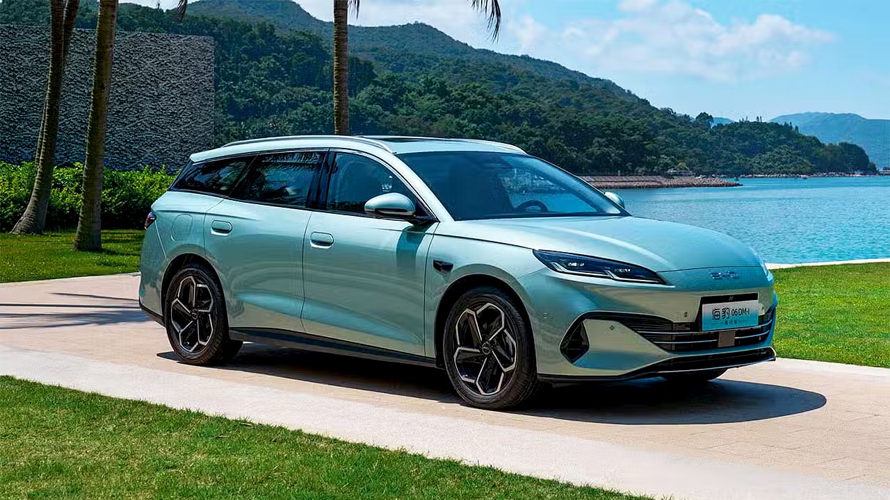 BYD 씰 06 DM-i 왜건 전측면 쿼터 뷰 / 사진=BYD