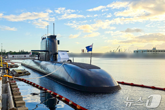The Navy\'s first 3,000-ton submarine, the Dosan Ahn Chang-ho (SS-III) (Provided by the Navy) 2026.5.4 / News1