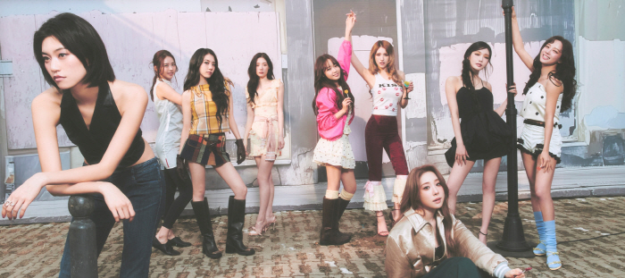 아이오아이