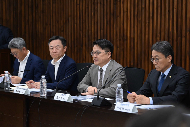 (26.05.14)민관합동 미래차 전환 간담회 겸 미래차 부품산업 협의체 출범식04