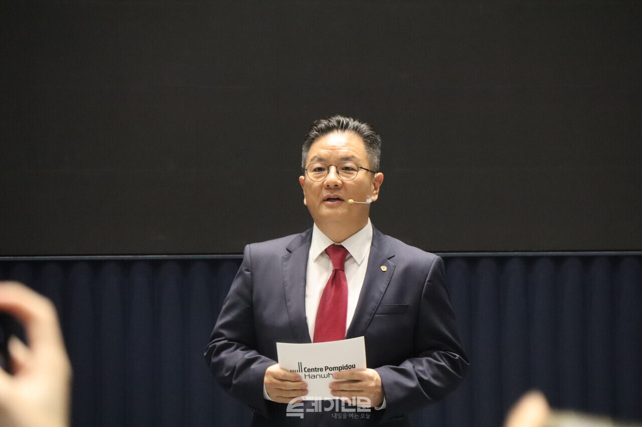 19일 오전 퐁피두센터 개관 기자간담회에 참석한 이성수 한화문화재단 이사장 ©투데이신문