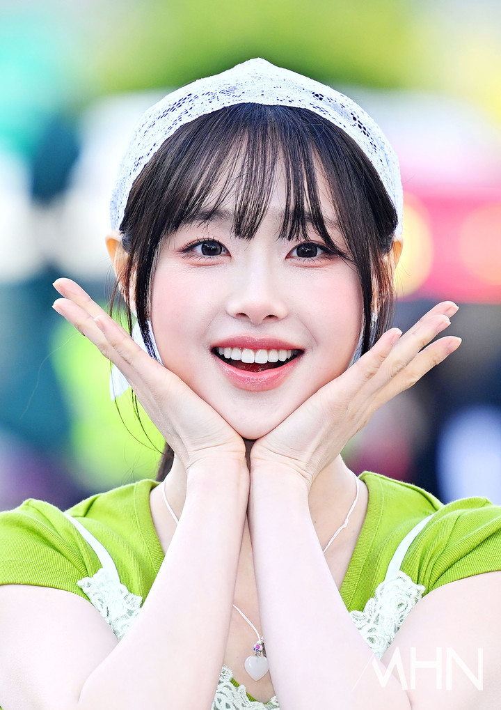 [포토] 츄 '꽃미모 피었츄'