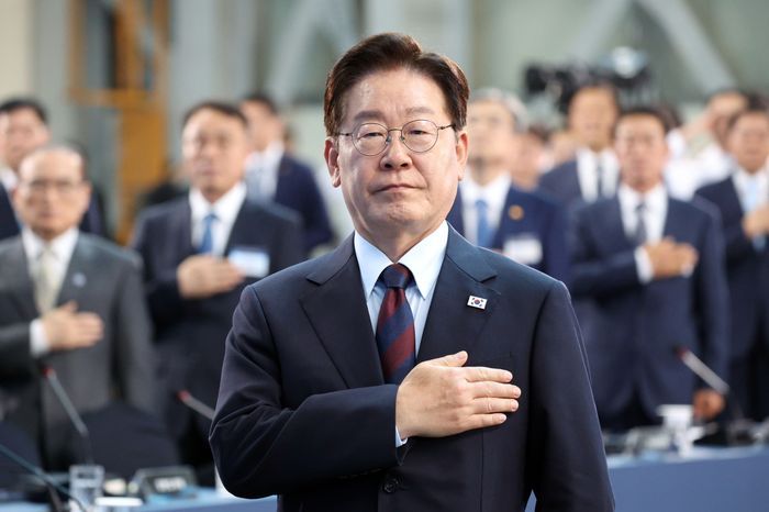 이재명 대통령이 26일 경남 창원시 진해구에서 열린 