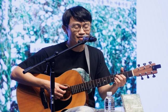 브로콜리너마저 윤덕원ⓒ연합뉴스