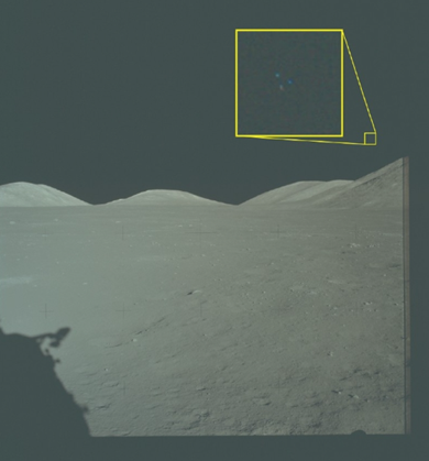 미국 정부가 8일(현지시간) 공개한 UFO 파일 중 달 표면에서 아폴로 17호가 촬영한 사진. ⓒ미 국방부/연합뉴스
