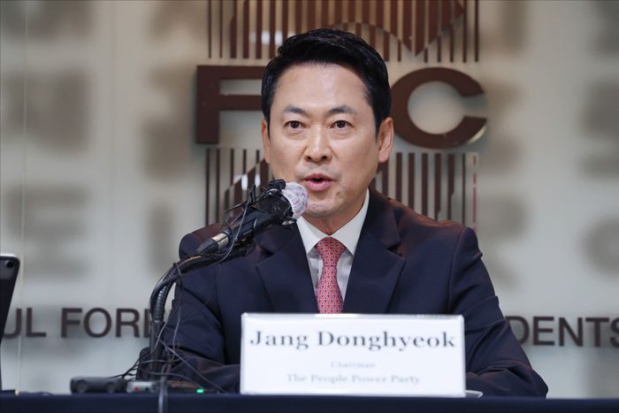 장동혁 국민의힘 대표가 지난 8일 오후 서울 중구 한국프레스센터에서 열린 서울외신기자클럽 초청 외신기자 간담회에서 모두발언을 하고 있다. ⓒ국회사진기자단