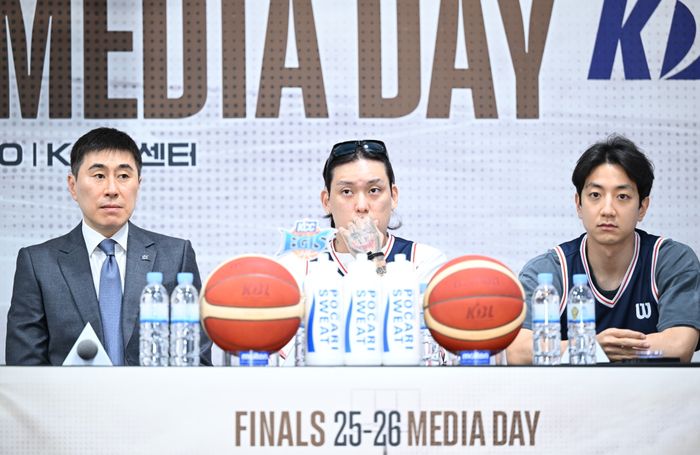 챔피언결정전 미디어데이에 나선 이상민 감독과 최준용, 허훈. ⓒ KBL