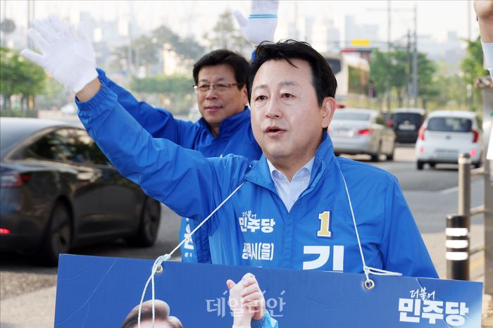 김용남 더불어민주당 경기 평택을 국회의원 재선거 후보 ⓒ데일리안 홍금표 기자