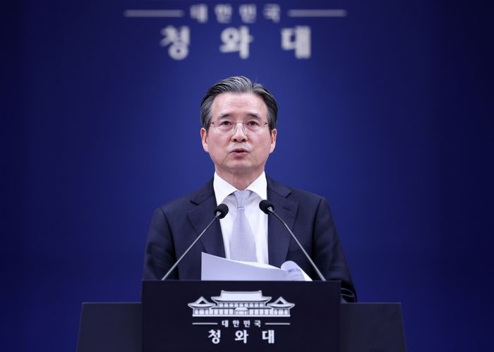 김용범 청와대 정책실장이 지난달 27일 청와대 춘추관에서 데미스 하사비스 구글 딥마인드 최고경영자(CEO) 접견 관련 브리핑을 하고 있다. ⓒ뉴시스