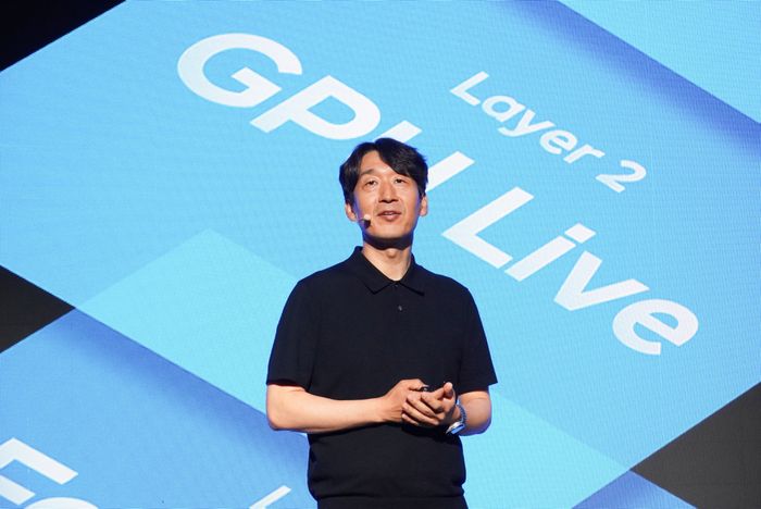 NHN클라우드가 26일 오전 서울 중구 소재 ‘더플라자호텔 서울’에서 기자간담회를 열고 AI 인프라, 플랫폼, 서비스를 통합 제공하는 신규 AI 풀스택 브랜드 ‘NHN FactoryX(이하 FactoryX)’와 중장기 사업 전략을 공개했다. 김동훈 대표가 인사말을 하고 있다.ⓒNHN클라우드