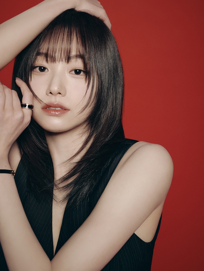 기리고 강미나