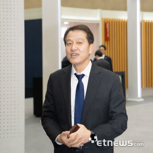 최정일 피아이이 대표.