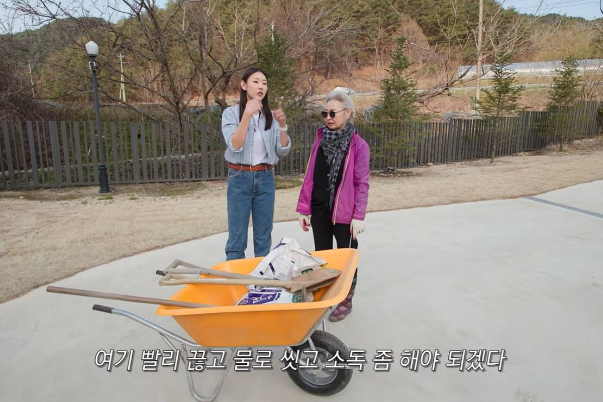 출처: 유튜브 채널 '한혜진' 캡처