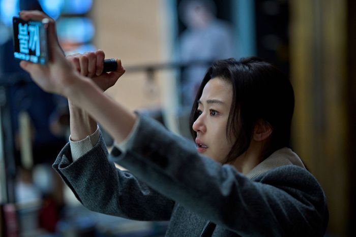 영화 '군체'의 한 장면. 사진제공=쇼박스