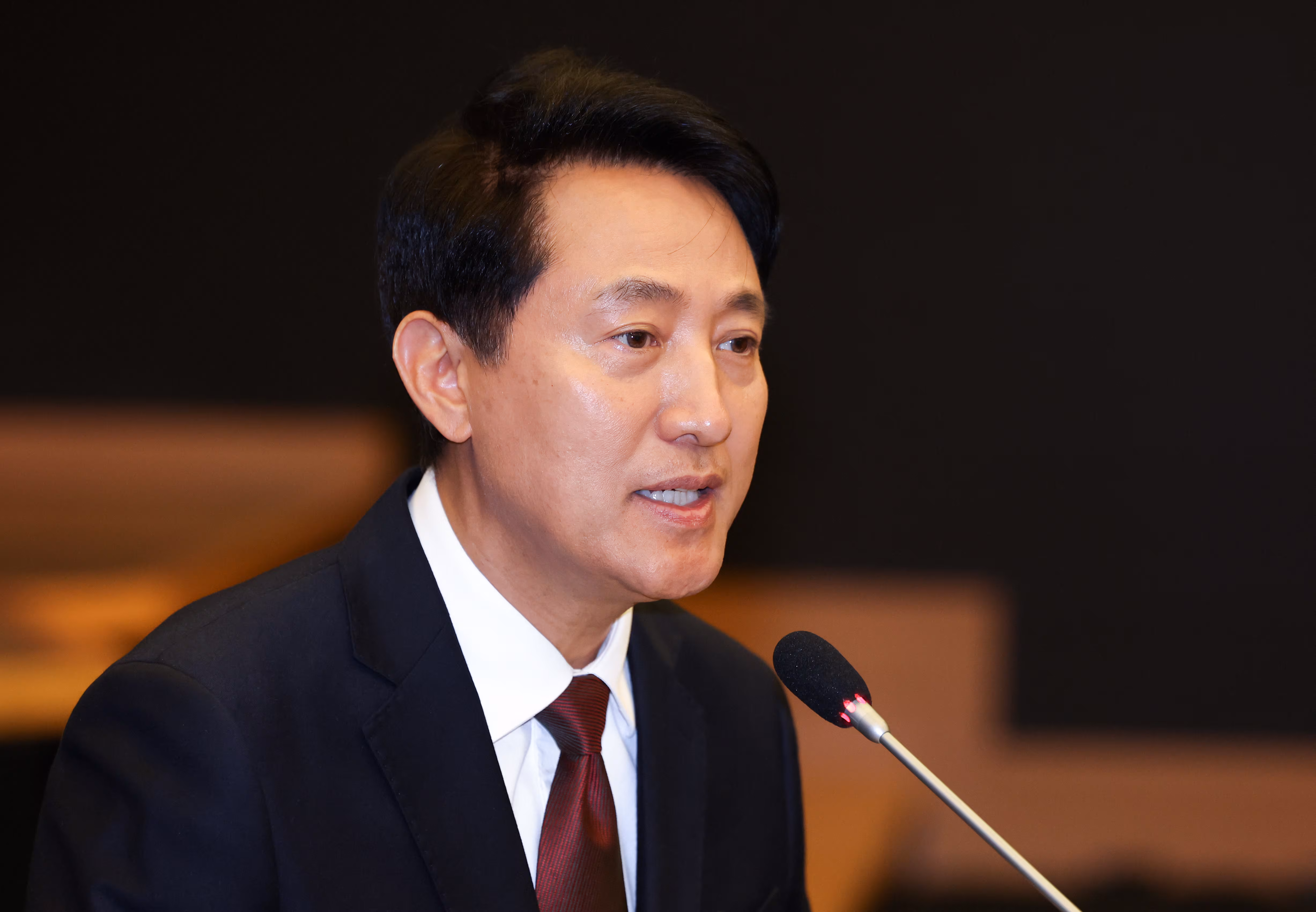 오세훈 국민의힘 서울시장 후보가 14일 오후 서울 중구 대한상공회의소 국제회의장에서 열린 한국신문방송편집인협회 초청 포럼에 참석해 모두발언을 하고 있다./뉴스1