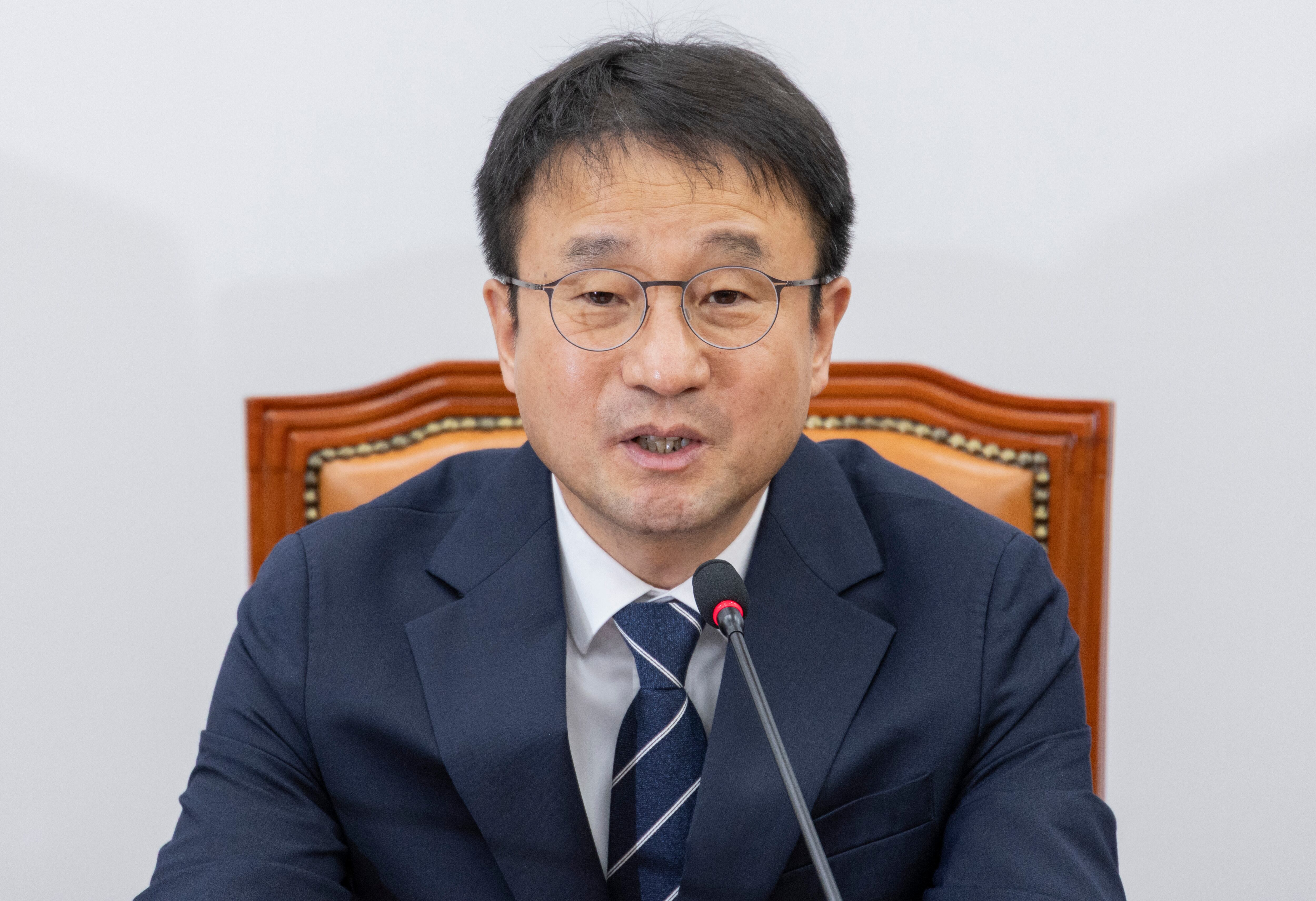 더불어민주당 한병도 원내대표가 7일 국회에서 열린 정책조정회의에서 발언하고 있다./연합뉴스