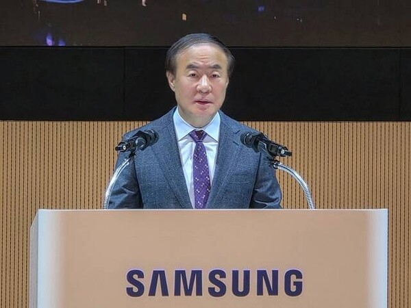 전영현 삼성전자 DS부문장 겸 대표이사 부회장이 3월 18일 열린 주주총회에서 인사말을 하고 있다. / 삼성전자