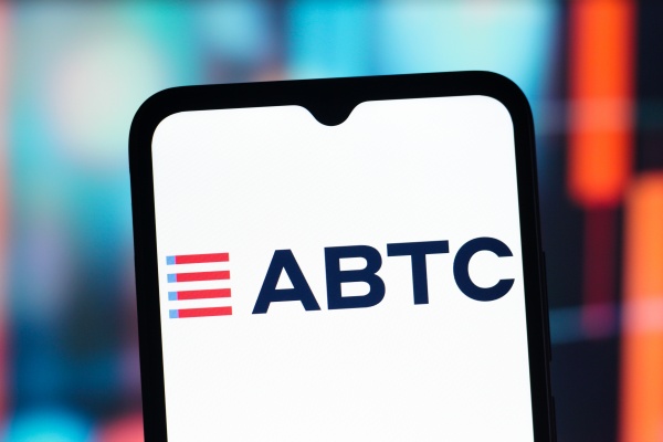 트럼프 일가 '아메리칸 비트코인'(ABTC) [사진: 셔터스톡]